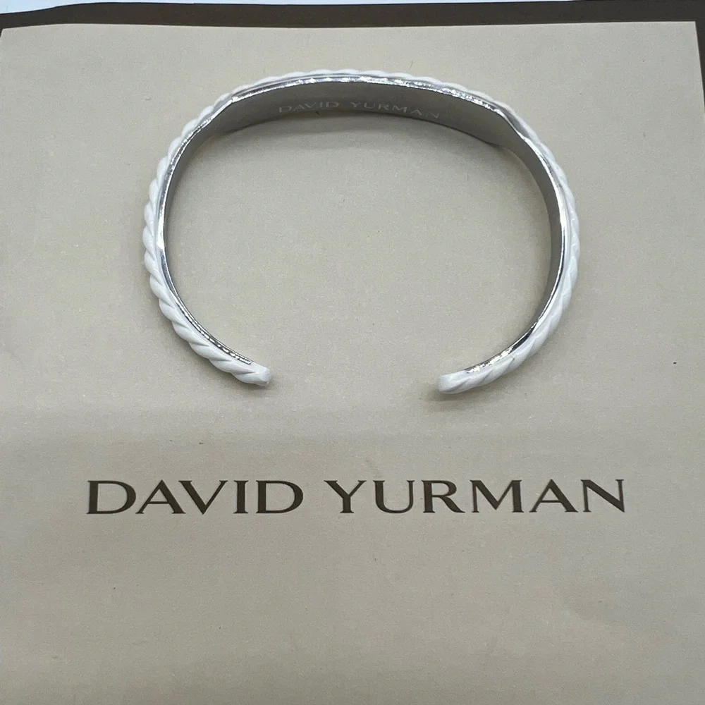 🔴NEW AUTHENTIC DAVID YURMAN SCULPTED CABLE COLOR CONTOUR CUFF BRACELET WHITE🔴 - Picture 4 of 6